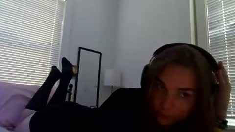 Snapshot of mjmcorppro chatting on 06-15-26, 07:27 MJ Moore online show from 06-15-26, 07:27