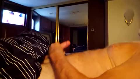 Snapshot of mjolnirandazzarra chatting on 11-28-25, 06:05 mjolnirandazzarra online show from 11-28-25, 06:05