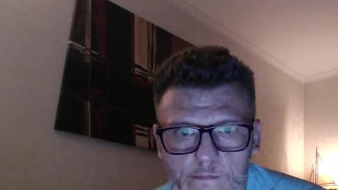 Snapshot of mk__0280__ chatting on 01-09-25, 08:24 mk__0280__ online show from 01-09-25, 08:24