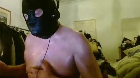 Snapshot of mk_biker chatting on 04-16-26, 12:33 mk_biker online show from 04-16-26, 12:33