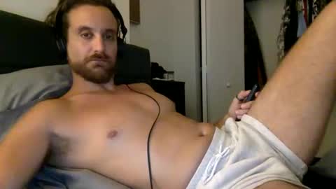 Hrny Lat  .. online show from 10-15-25, 09:09