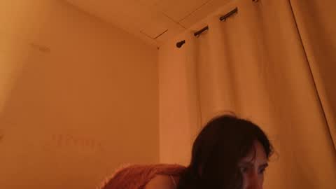 Snapshot of mli739709 chatting on 07-10-26, 04:50 MoonLipson online show from 07-10-26, 04:50