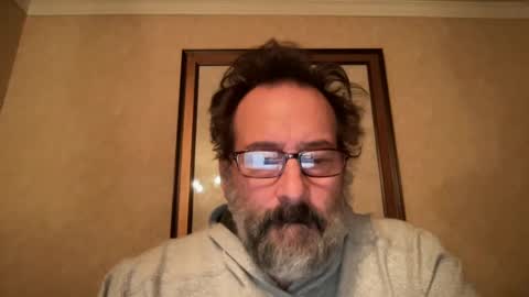 Snapshot of mmancini13 chatting on 01-01-25, 12:33 mmancini13 online show from 01-01-25, 12:33