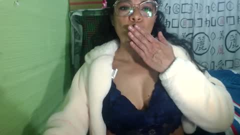 kelly online show from 09-08-25, 07:35