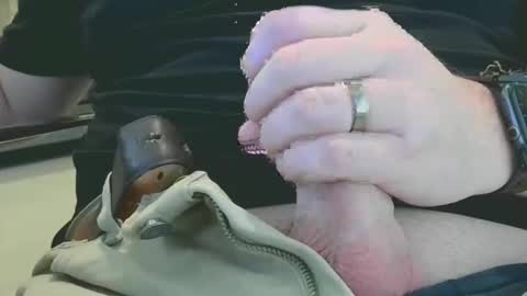 Snapshot of mmfan333 chatting on 01-06-26, 04:32 mmfan333 online show from 01-06-26, 04:32