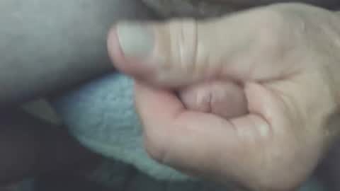 Snapshot of mmhmm069 chatting on 10-31-25, 05:19 mmhmm069 online show from 10-31-25, 05:19