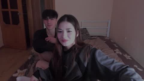 alice and ray online show from 12-13-24, 01:37