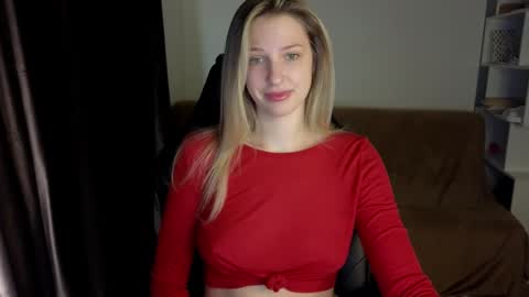 Snapshot of mmm_banana chatting on 12-25-24, 05:58 Lili online show from 12-25-24, 05:58