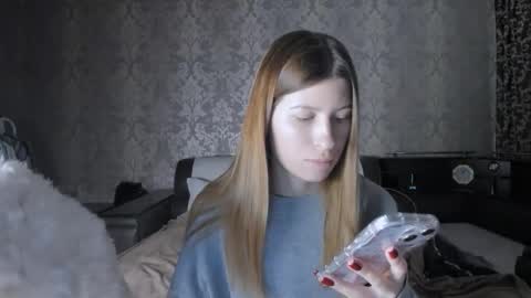 Snapshot of mmm_banana chatting on 09-24-25, 09:56 Lili online show from 09-24-25, 09:56