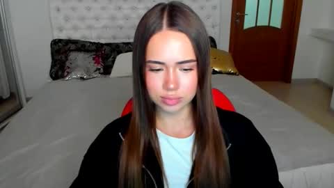 Beata online show from 10-16-25, 03:57