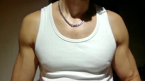 Snapshot of mmuscularman chatting on 05-25-26, 07:03 mmuscularman online show from 05-25-26, 07:03