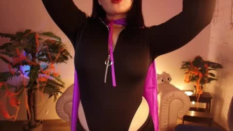 hey meet with me online show from 10-29-25, 02:58