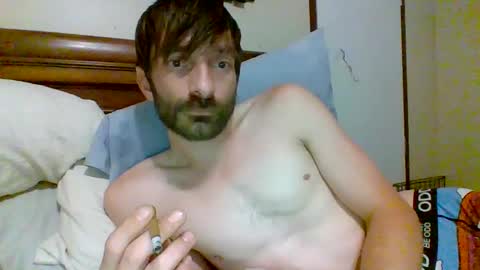 Snapshot of moannameplzdavid chatting on 09-17-25, 08:27 CountryWrong420 online show from 09-17-25, 08:27