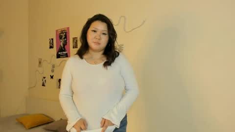 Snapshot of moanshade chatting on 05-07-26, 01:38 CandyStacy online show from 05-07-26, 01:38