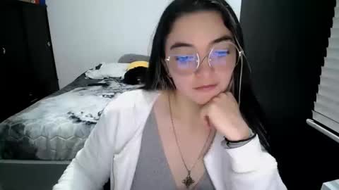 Sam online show from 02-06-26, 01:43