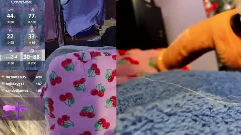 Snapshot of mocha_ chatting on 12-15-24, 09:35 MOCHA JAMES THE NPC online show from 12-15-24, 09:35