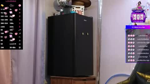 Snapshot of mocha_ chatting on 11-16-25, 06:08 MOCHA JAMES THE NPC online show from 11-16-25, 06:08