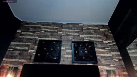 Snapshot of mochasins_ chatting on 11-07-25, 11:32 mochasins_ online show from 11-07-25, 11:32