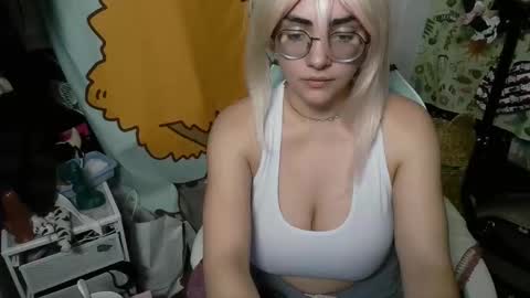 Snapshot of mochi_rainbow chatting on 02-09-25, 05:54 The Mochi Rainbow Variety Show online show from 02-09-25, 05:54