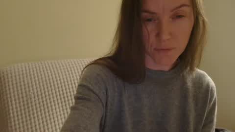 Aurora online show from 04-06-26, 09:05