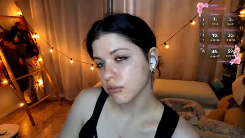 Snapshot of modestfein chatting on 06-03-26, 02:36 bunnymeow online show from 06-03-26, 02:36