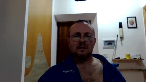 Snapshot of modesto1969 chatting on 11-10-25, 07:02 modesto1969 online show from 11-10-25, 07:02