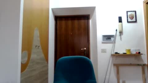 Snapshot of modesto1969 chatting on 11-19-25, 12:49 modesto1969 online show from 11-19-25, 12:49