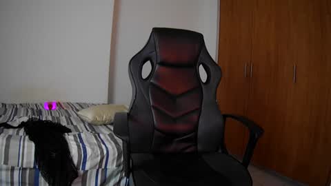 Snapshot of modexusparty chatting on 02-06-25, 07:29 modexusparty online show from 02-06-25, 07:29