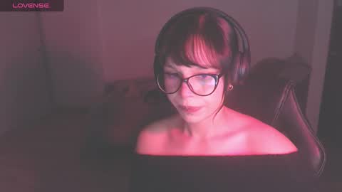 Snapshot of modjo_ chatting on 09-15-25, 05:07 Modjo online show from 09-15-25, 05:07