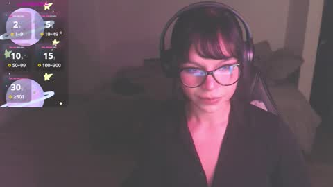 Snapshot of modjo_ chatting on 10-18-25, 04:26 Modjo online show from 10-18-25, 04:26