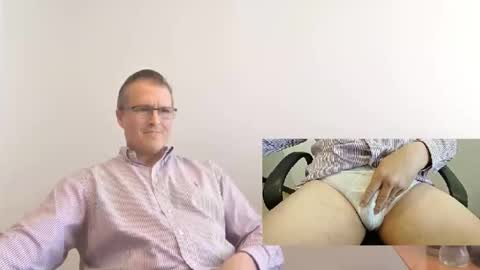 Moe online show from 10-07-25, 05:32