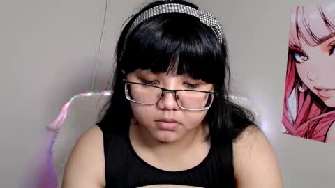 Snapshot of moertomlly chatting on 01-20-25, 03:37 Molly online show from 01-20-25, 03:37
