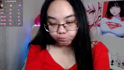 Snapshot of moertomlly chatting on 02-20-25, 03:12 Molly online show from 02-20-25, 03:12