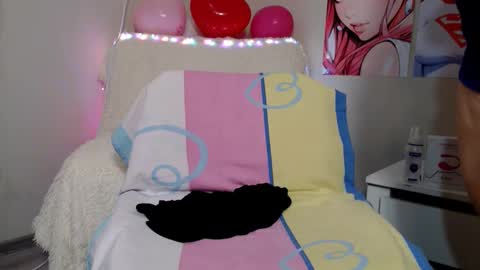 Snapshot of moertomlly chatting on 03-11-25, 03:16 Molly online show from 03-11-25, 03:16