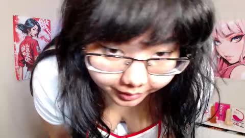 Molly online show from 11-20-25, 04:45