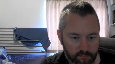 Snapshot of moistfalafel chatting on 07-17-26, 05:47 Jode online show from 07-17-26, 05:47