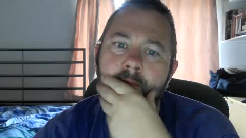 Snapshot of moistfalafel chatting on 07-22-26, 06:43 Jode online show from 07-22-26, 06:43