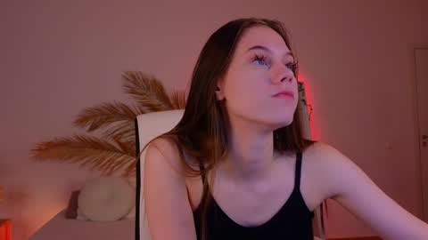 Molly online show from 12-15-24, 09:31