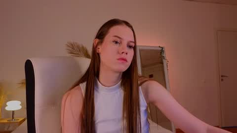 Molly online show from 12-20-24, 12:30