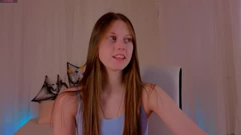 Molly online show from 10-26-25, 09:21