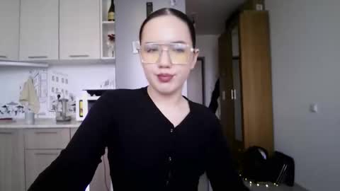 Snapshot of mollcam22 chatting on 05-25-26, 09:59 molly online show from 05-25-26, 09:59