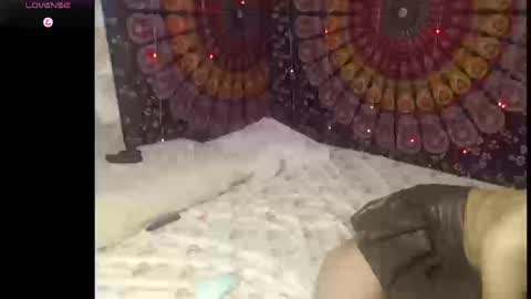 Snapshot of molli3mil3s chatting on 09-12-25, 09:15 molli3mil3s online show from 09-12-25, 09:15