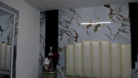 Hey Guys  Im Mollie online show from 12-22-25, 12:13