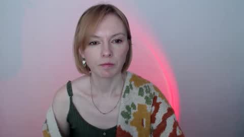 mollilove online show from 05-16-26, 06:54