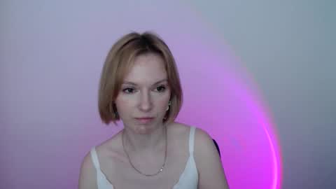 mollilove online show from 05-22-26, 07:48