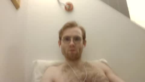 Snapshot of molliter chatting on 12-12-24, 12:05 molliter online show from 12-12-24, 12:05