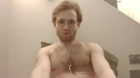 Snapshot of molliter chatting on 02-18-25, 01:21 molliter online show from 02-18-25, 01:21