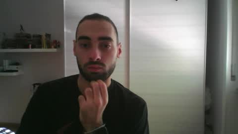 mollo20 online show from 10-29-25, 01:13