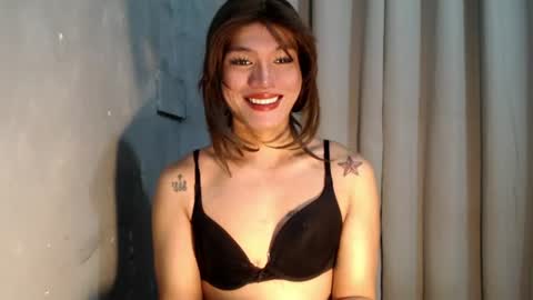 Snapshot of molly_21xxx chatting on 07-30-26, 02:16 Molly online show from 07-30-26, 02:16