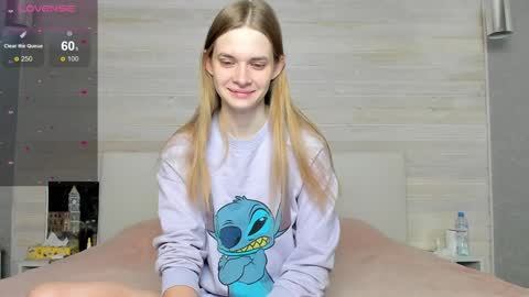 Molly Hunt online show from 01-21-25, 03:26